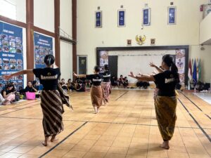 Suasaba latihan di Sanggar Tari Dapur Pangbarep salah satu sanggar tari di Cibiru Wetan